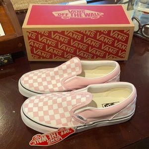 Vans girls 3 pink checkerboard sneakers slipons brand new with tags NWT